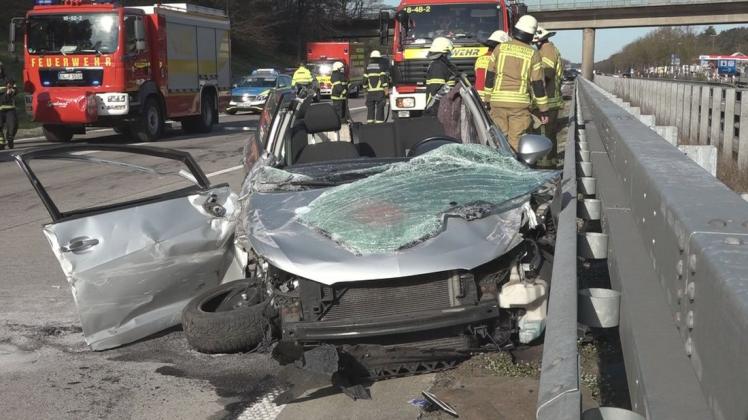 Schwerer Unfall Auf A Bei Wildeshausen Sperrung Aufgehoben Dko