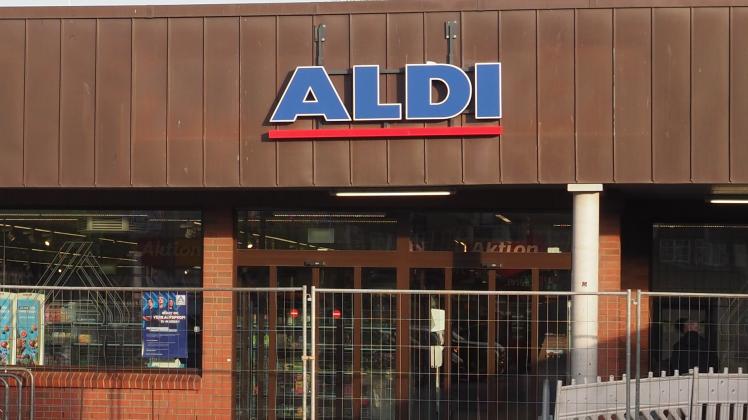 Uetersen Nach Edeka Jensen Baut Jetzt Aldi Um Und Schlie T Shz