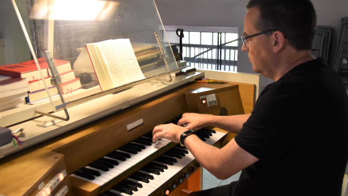 Michael Schmult Ist Seit 25 Jahren Kirchenmusiker In Quickborn SHZ