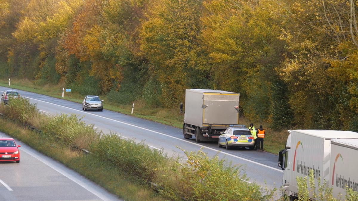 Unfall Auf Der A In Fahrtrichtung Kiel In H He Rumohr Shz