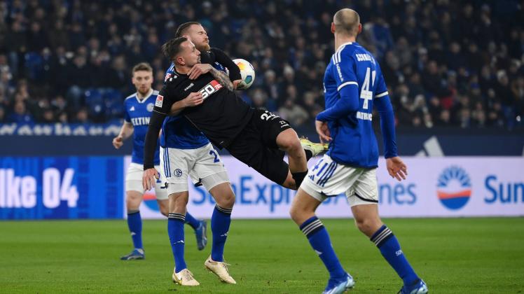 John Verhoek Unglückliches Startelfdebüt für den VfL Osnabrück NOZ