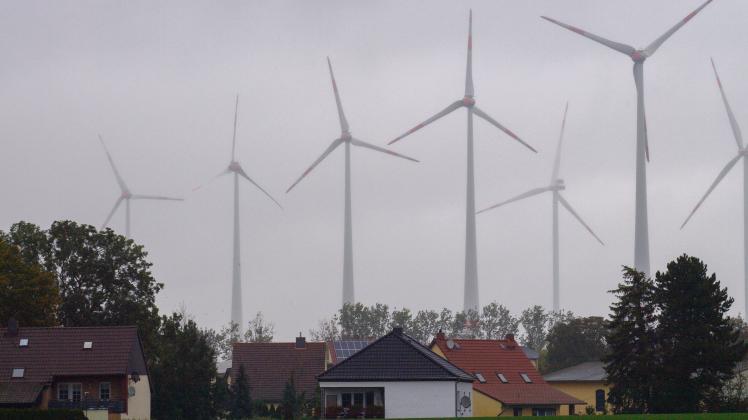 SH kippt Höhenregel für Windräder Mindestabstände schrumpfen SHZ