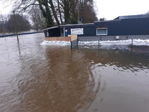 KLJB Salzbergen schützt Campingplatz vor dem Hochwasser der Ems NOZ