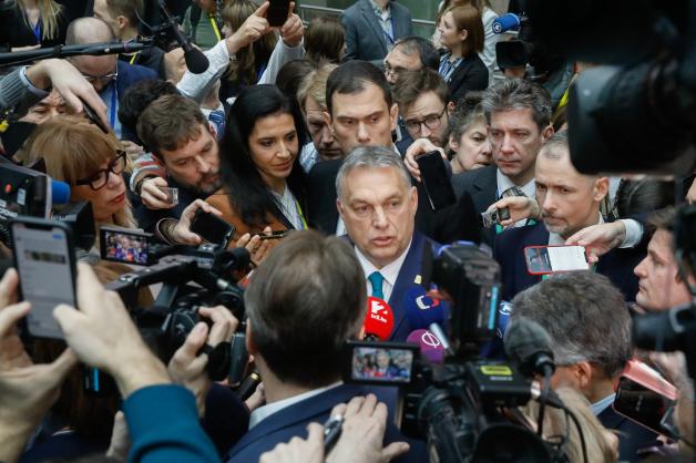 Lässt Viktor Orbán den EU Sondergipfel zur Ukraine Hilfe platzen SHZ