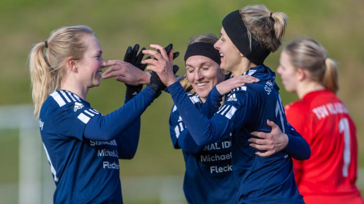 Fußball SG EMTV Fleckeby siegt sich aus der Abstiegszone heraus SHZ