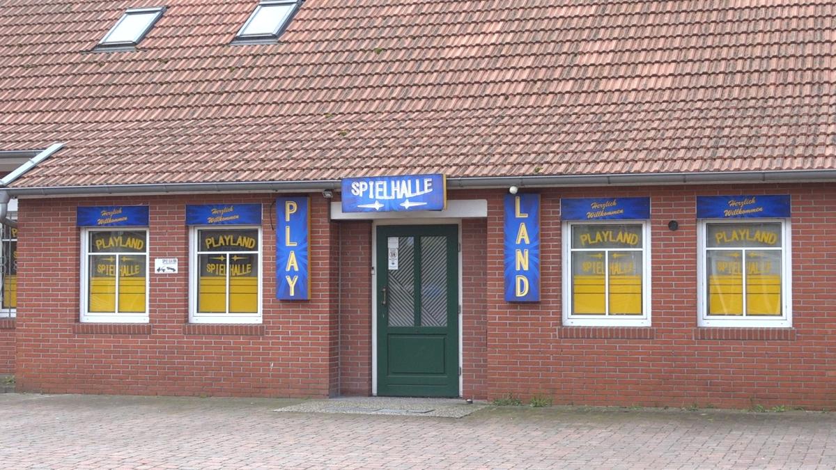 Einbruch in Spielhalle in Dörpen Täter flüchten vor Polizei NOZ