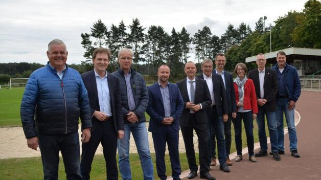 Sportzentrum Lingen-Darme hat nun eine neue Asche-Laufbahn | NOZ