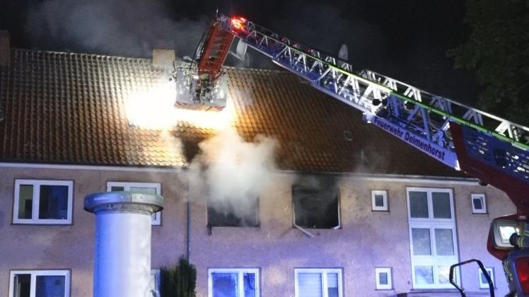 Montagnacht ist in einem Mehrfamilienhaus in der Breslauer Straße in Delmenhorst ein Feuer ausgebrochen.