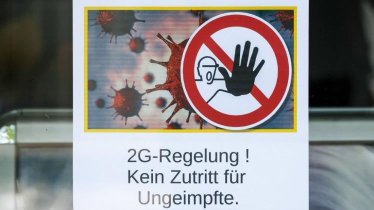 "Kein Zutritt für Ungeimpfte." Hängen solche (oder ähnliche) Schilder wie hier in Mettmann/NRW künftig auch an Osnabrücker Restaurants? Die Wirte entscheiden offenbar sehr unterschiedlich.