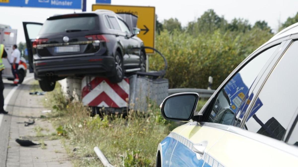 Unfall Auf Der B68 Bei Wallenhorst: Fahrzeug Kommt Von Straße Ab | NOZ