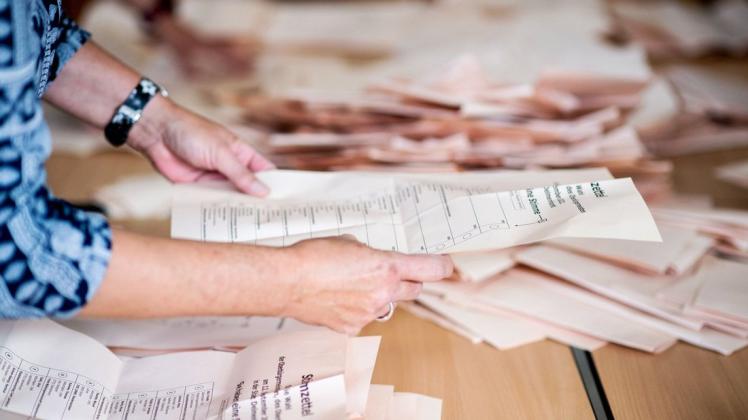 In der Gemeinde Stuhr ist die CDU erneut stärkste Kraft im Rat, obwohl ihre Stimmanteile im Vergleich zur letzten Wahl sanken.