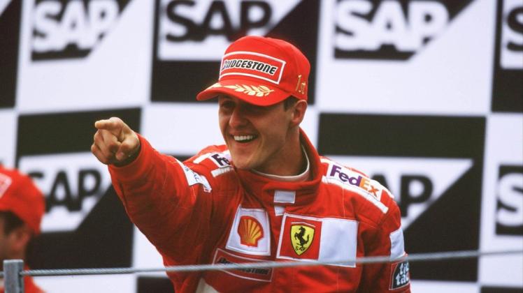 Michael Schumacher in Jubelpose: So haben ihn viele seiner Fans noch immer vor Augen.
