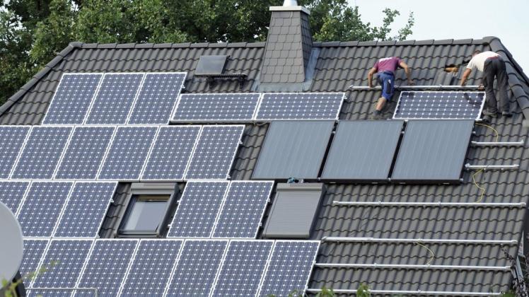 Photovoltaik auf dem Dach: Worauf muss man beim Kauf einer PV-Anlage achten? Und für wen lohnt sie sich überhaupt? (Symbolfoto)