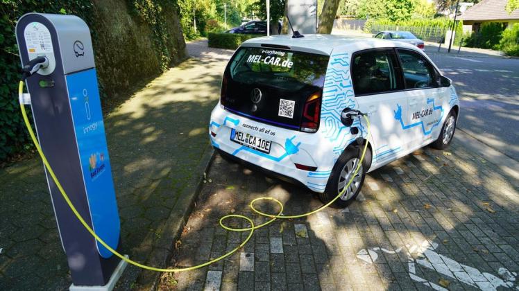 Das „MEL-CAR“ steht seit November 2020 in Bad Essen in der Straße „Am Freibad zur Verfügung“. Wer es nutzen will, muss es vorher per App buchen.