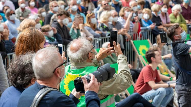 Robert Habeck Grune Bilder Vom Besuch In Osnabruck Noz