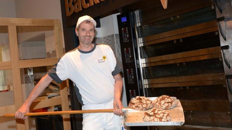 Ein Bäckermeister mit Überzeugungen: Markus Knuf hat sich vor mehr als einem Vierteljahrhundert in Voltlage selbstständig gemacht. Nun eröffnet er in seinem Elternhaus mit dem „Seelchen“ einen ganz besonderen Ort.