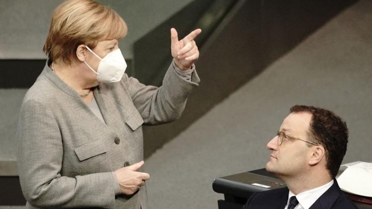 Hatten für die Verlängerung der epidemische Notlage geworben: Kanzlerin Angela Merkel und Gesundheitsminister Jens Spahn (beide CDU).