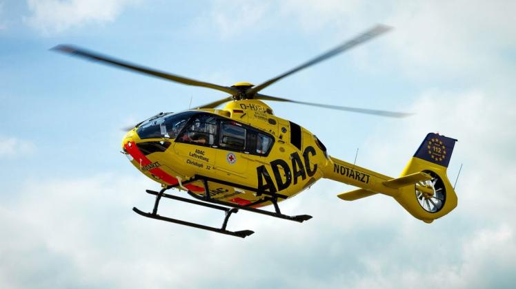 Zu einem schweren Verkehrsunfall mit einem Motorradfahrer ist es in Salzbergen am Mittwoch gekommen. Ein Rettungshubschrauber musste gerufen werden. Zu einem schweren Verkehrsunfall mit einem Motorradfahrer ist es in Salzbergen am Mittwoch gekommen. Ein Rettungshubschrauber musste gerufen werden.