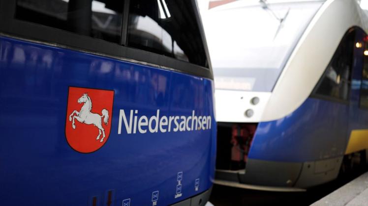 Zwischen Bremen und Oldenburg müssen Fahrgäste der Nordwestbahn teilweise auf andere Züge ausweichen.
