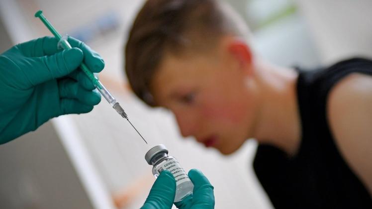 Die Stiko empfiehlt Impfungen für 12- bis 17-Jährige nur bei bestimmten Vorerkrankungen wie Adipositas.