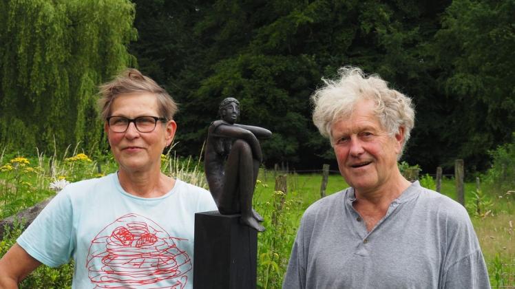 Zeigen zum 25. Mal Kunst in ländlicher Idylle: Wendelin Gräbener und Franz Winkelkotte