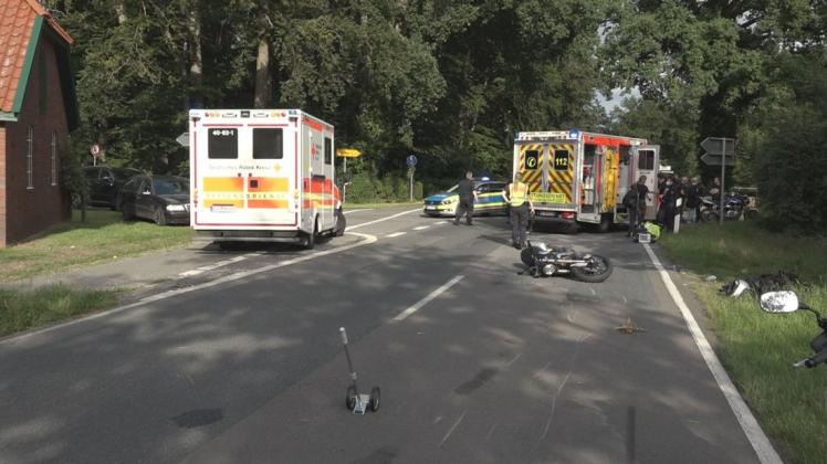 Einen schlimmen Unfall hat es auf der Wikingerstraße in Wardenburg gegeben.