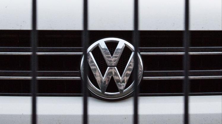 Von dem Gelände eines Autohändlers in Ganderkesee ist ein VW Multivan gestohlen worden.