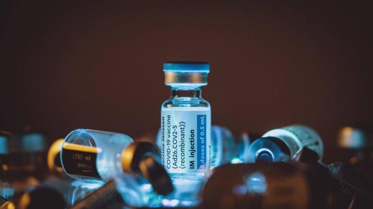 100 Dosen des Corona-Impfstoffes von Johnson & Johnson stehen für die Impfaktion im Delmenhorster Impfzentrum zur Verfügung.