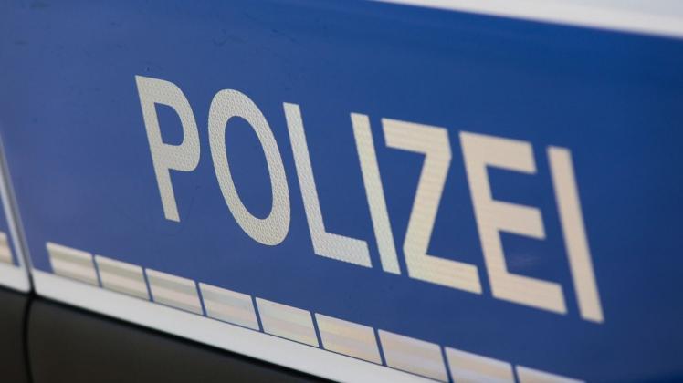 Die Polizei ermittelt bei dem Unfall in Emsbüren-Gleesen.