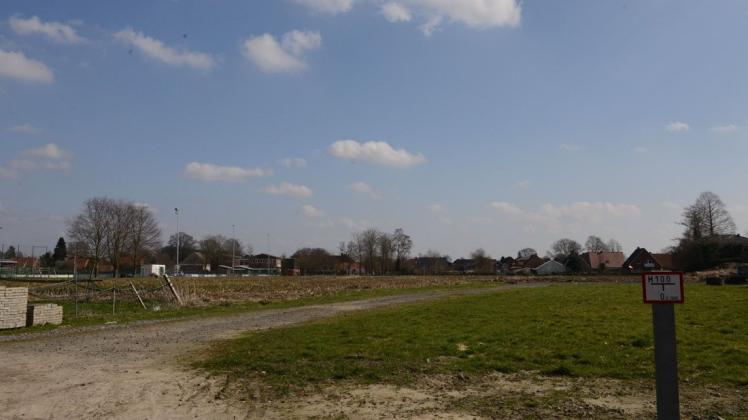 Ein Standort für die neue Kindertagesstätte in Badbergen könnte die Fläche „Hemstede“ sein (im Hintergrund).
