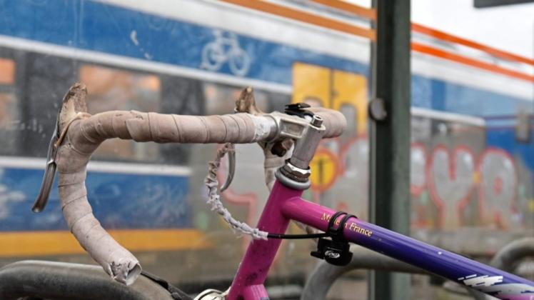 Mehr Fahrradstellplätze sollen im kommenden Jahr in Heidkrug entstehen. (Archivbild)