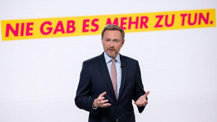 FDP-Chef Christian Lindner stellt bei einer Pressekonferenz in der FDP-Parteizentrale die Kampagne der Freien Demokraten zur Bundestagswahl 2021 vor.