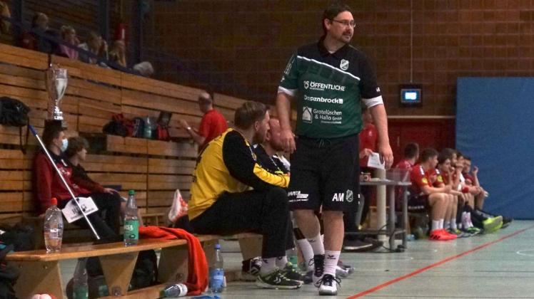 Coach Andreas Müller war mit dem Auftritt seines TV Neerstedt nicht einverstanden (Archivfoto).