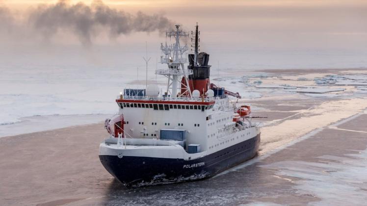 Für eine Expedition führte es das deutsche Forschungsschiff „Polarstern“ in die zentralen Arktis.