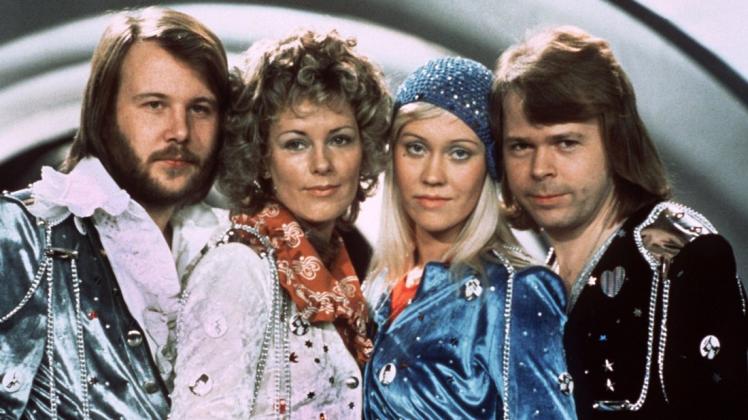 Abba beim Grand Prix Eurovision de la Chanson 1974 in Brighton: Benny Andersson (l.), Annafrid Lyngstad, Agnetha Fältskog und Björn Ulvaeus.