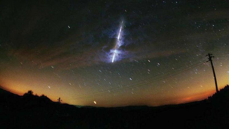 In Kanada hat ein Meteorit ein Haus getroffen – und ist damit nun eine fünfstellige Summe wert. (Symbolbild)