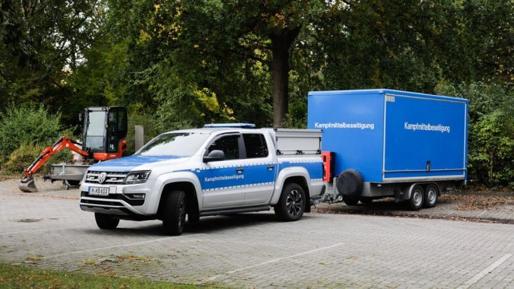 Mitarbeiter des Kampfmittelbeseitungsdiensts haben die Bombe entschärft.