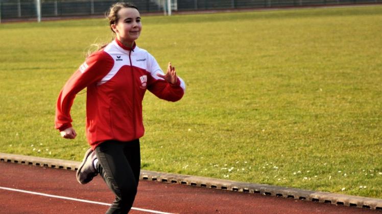 Sofia Muche, Sprinttalent des Delmenhorster TV, präsentierte sich zum Ende der Leichtathletik-Saison in guter Form.