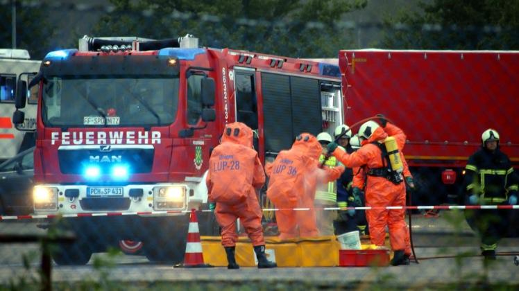Spornitz: Schwefelsäure tritt auf Betriebsgelände aus | SVZ
