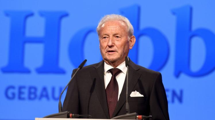 Harald Striewski, Gründer der Hobby-Unternehmensgruppe, vor vier Jahren beim Unternehmertag Nord auf dem Fockbeker Werkgelände.