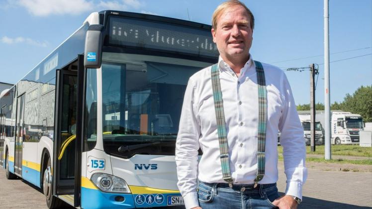 Stellt die Busse für den Wahltag bereit: Wilfried Eisenberg, Geschäftsführer des Schweriner Nahverkehrs, plant zusammen mit der Schweriner Wahlbehörde mehrere Bus-Shuttle zu Wahllokalen.