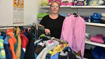 Sie freut sich über die Wiedereröffnung des DRK-Shops in Gadebusch: Diana Berndt.