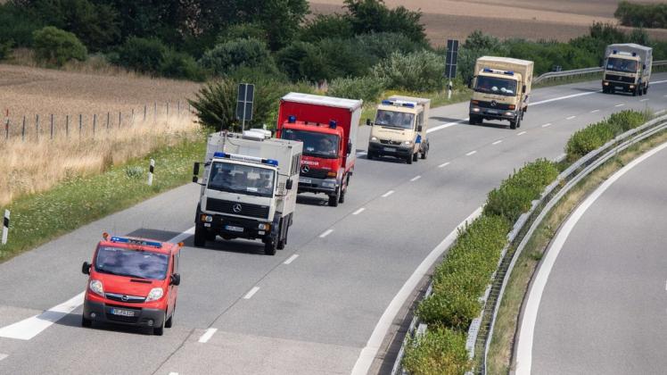 Weitere Unterstützung aus Mecklenburg-Vorpommern ist unterwegs ins Hochwassergebiet. Weitere Unterstützung aus Mecklenburg-Vorpommern ist unterwegs ins Hochwassergebiet.
