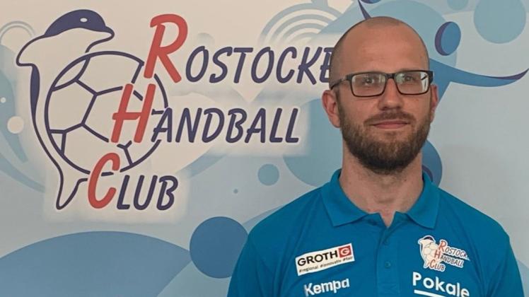 Oliver Ostwald wechselt aus Berlin zum Rostocker HC und übernimmt die Mädchen der B-Jugend in der Regionalliga Nord-Ost.