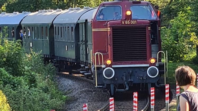 Freunde historischer Züge können am 29. August mit der Eisenbahn zwischen Hasbergen und Georgsmarienhütte pendeln.