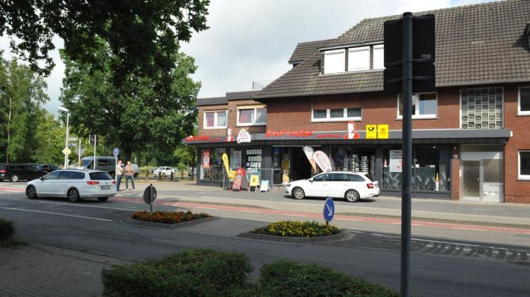 Das Parken vor dem Stadtkiosk in Meppen-Nödike soll bald nicht mehr möglich sein.