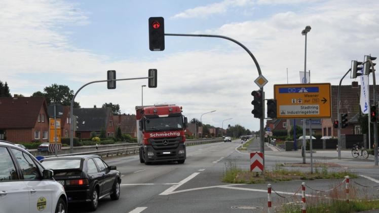 Wird erneuert: der Kreuzungsbereich Splitting rechts/Rheiderlandstraße.