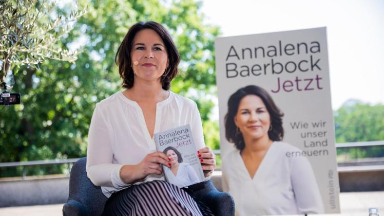 Annalena Baerbock soll Teile ihres Buches abgeschrieben haben.