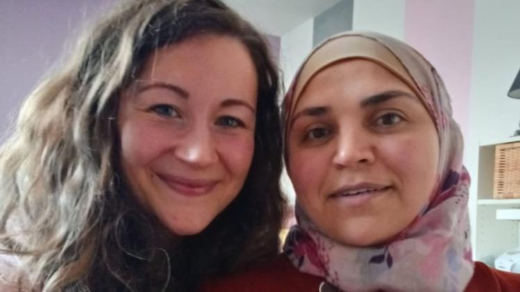 Sind Freundinnen geworden: Tina Warncke aus Neustadt-Glewe und Aysha Alkurdi aus Syrien.