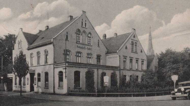Das Bahnhofs-Hotel in Delmenhorst als Postkartenansicht in den 1930er Jahren.